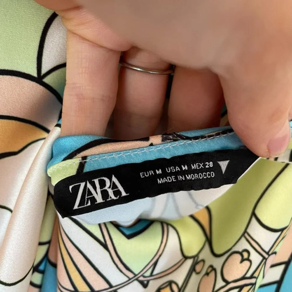 Zara Satin Effect  Print Mini Dress Blogger Fav Sz Medium - Picture 9 of 10